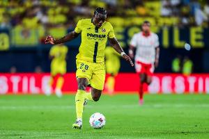 每体：巴萨有意21岁黄潜前锋艾永，球员解约金却不到1000万欧