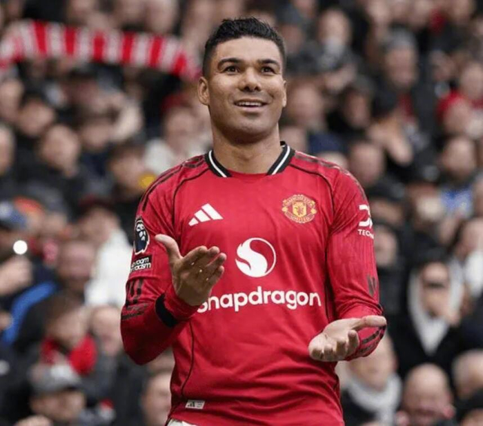 九游体育APP-C罗力邀卡塞米罗加盟利雅得胜利，巴西中场成转会焦点|克里斯蒂亚诺·罗纳尔多|曼联|利雅得胜利足球俱乐部|马卡报|球队_新浪体育_新浪新闻